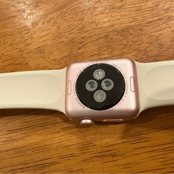 Apple Watch - Picture 3 of 4